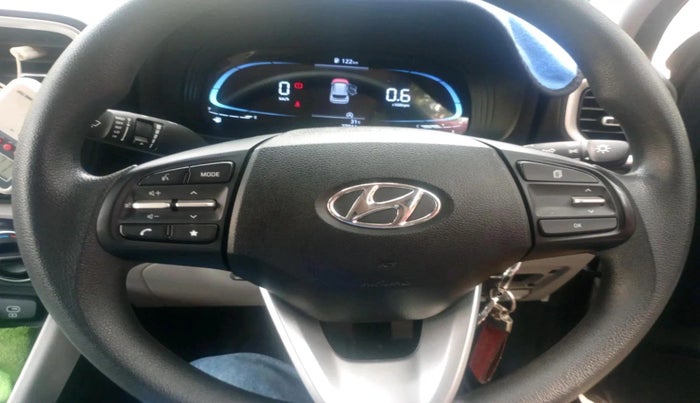 2023 Hyundai VENUE S(O) 1.2, Petrol, Manual, 27,916 km, interior