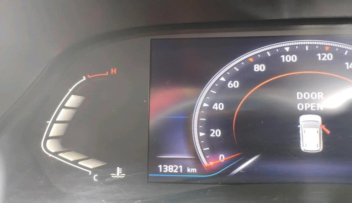 2024 Renault TRIBER RXZ, Petrol, Manual, 13,821 km, interior