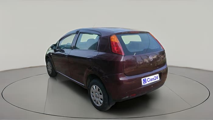 2013 Fiat Grand Punto ACTIVE 1.3, Diesel, Manual, 1,36,830 km, exterior