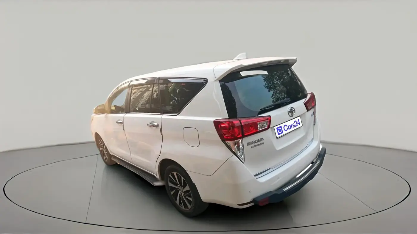 2021 Toyota Innova Crysta 2.4 ZX AT 7 STR, Diesel, Automatic, 61,421 km, exterior