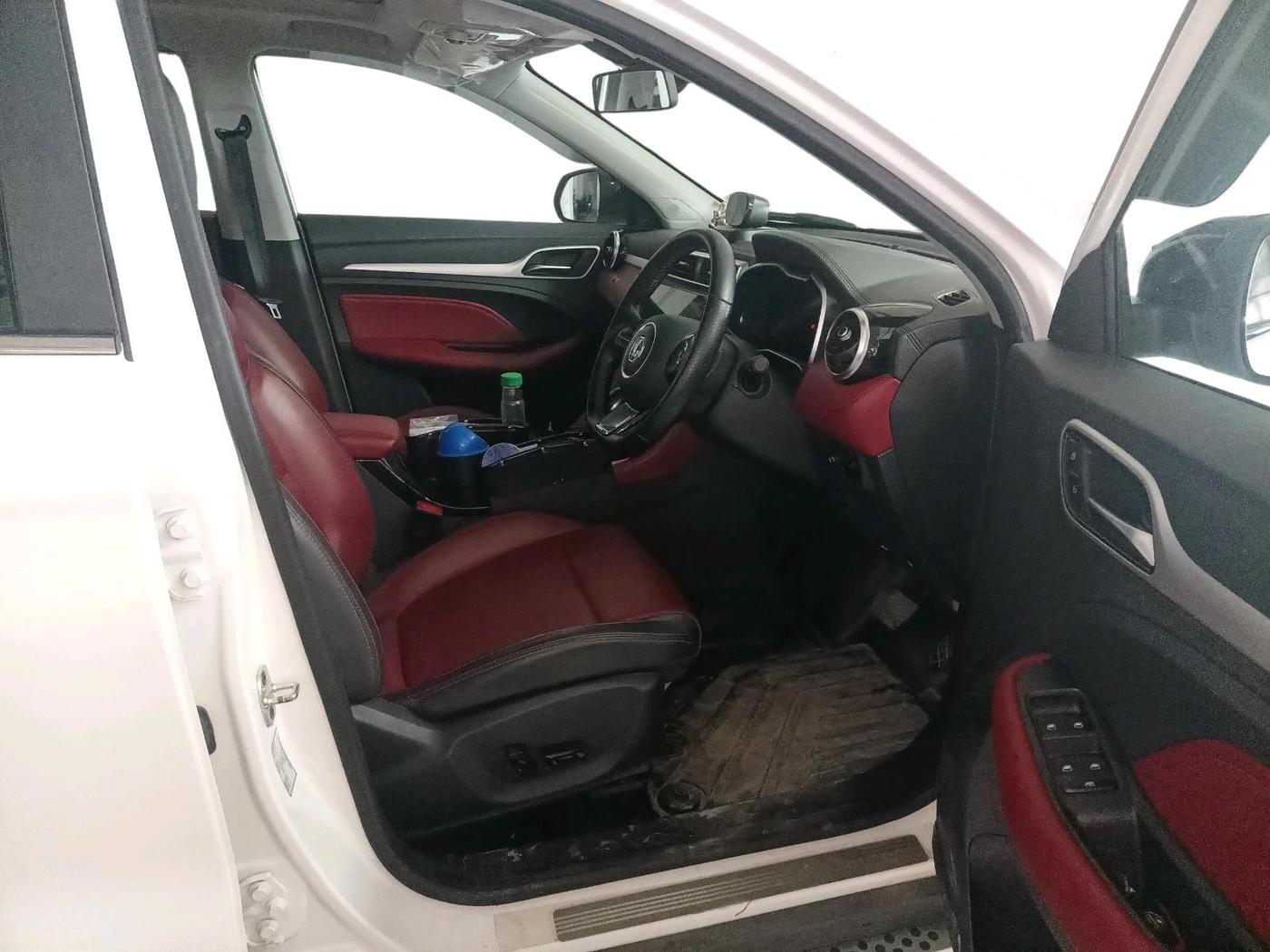 2022 MG ASTOR SAVVY 1.3 TURBO AT S RED, Petrol, Automatic, 14,743 km, interior