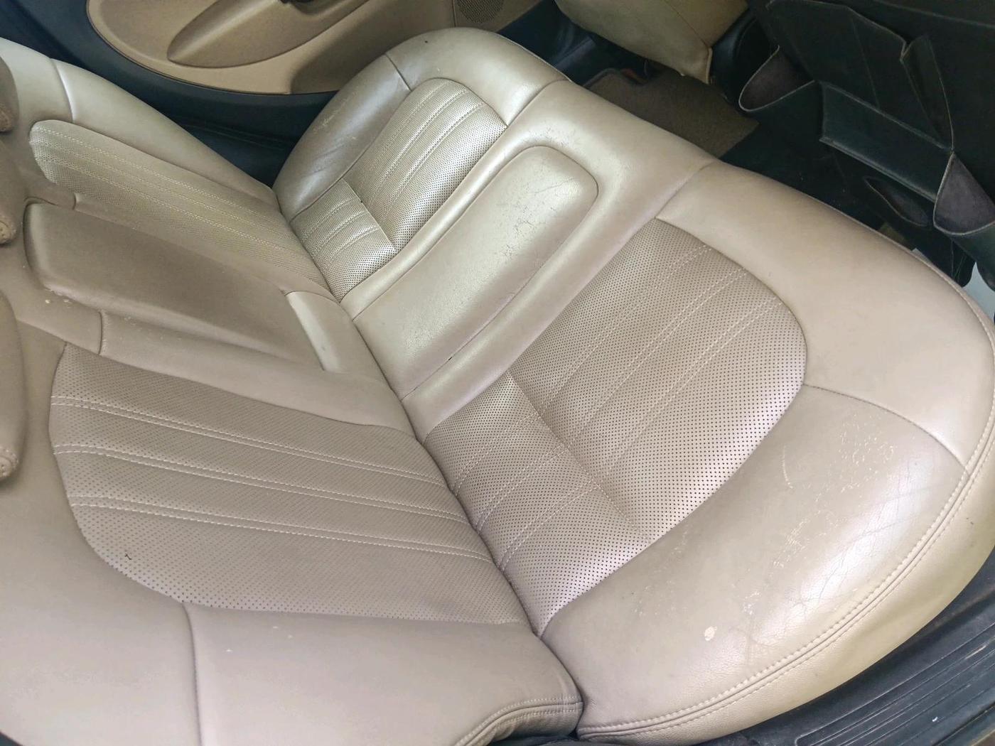 2011 Fiat Linea T JET PLUS, Petrol, Manual, 1,37,272 km, interior