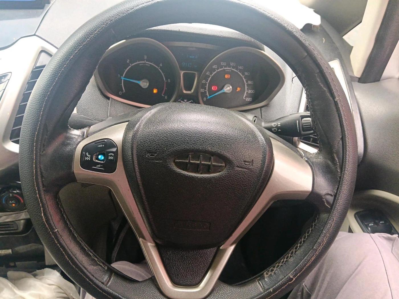 2014 Ford Ecosport TITANIUM 1.5L DIESEL, Diesel, Manual, 89,595 km, interior