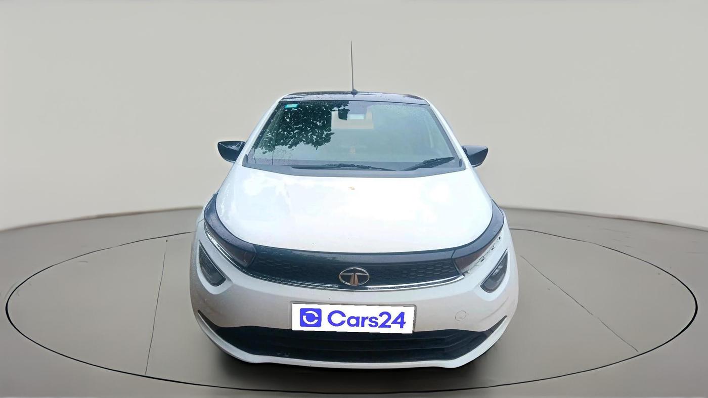 2021 Tata ALTROZ XZ PETROL, Petrol, Manual, 1,96,227 km, exterior