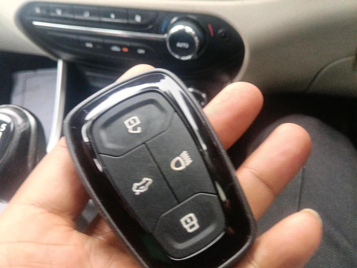 2021 Tata ALTROZ XZ PETROL, Petrol, Manual, 1,96,227 km, interior