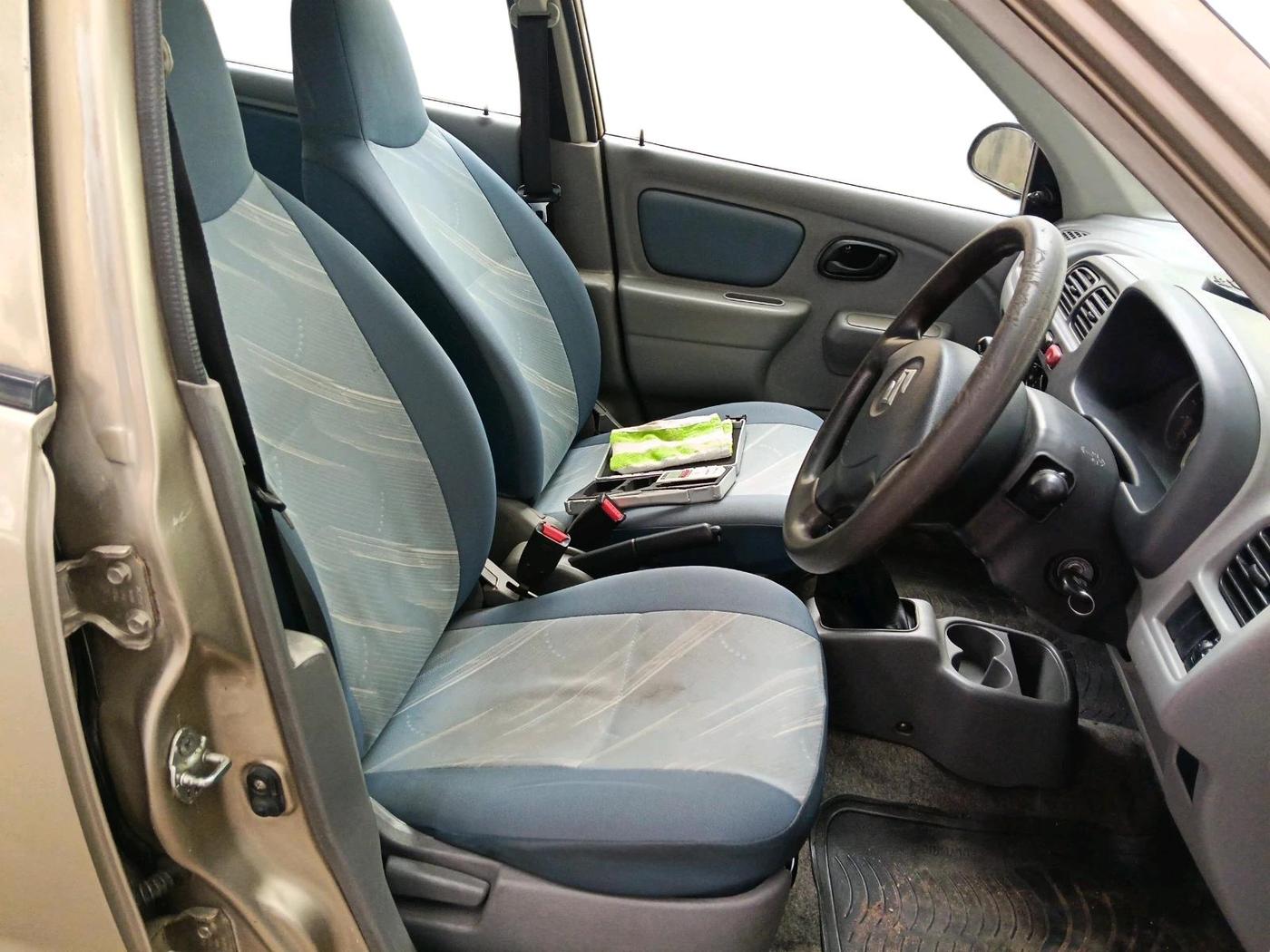 2012 Maruti Alto K10 VXI, Petrol, Manual, 84,000 km, interior
