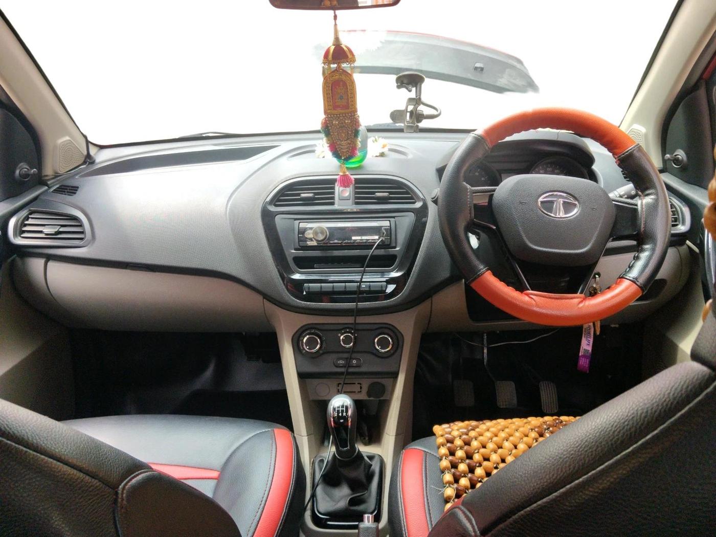 2018 Tata Tiago XM PETROL, Petrol, Manual, 40,128 km, interior