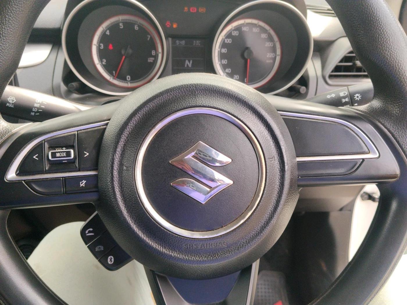 2022 Maruti Swift VXI AMT, Petrol, Automatic, 1,19,319 km, interior