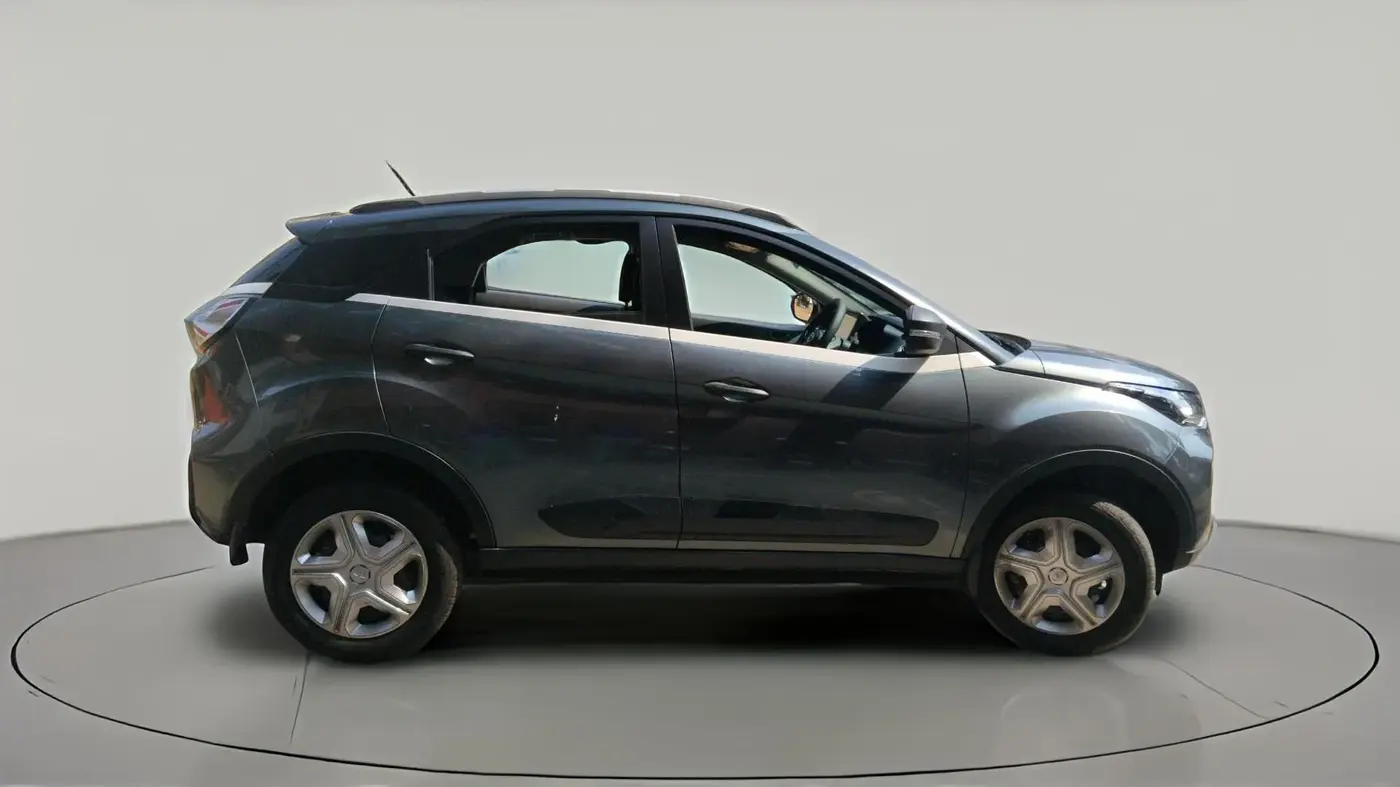 2022 Tata NEXON XM SUNROOF PETROL, Petrol, Manual, 32,189 km, exterior