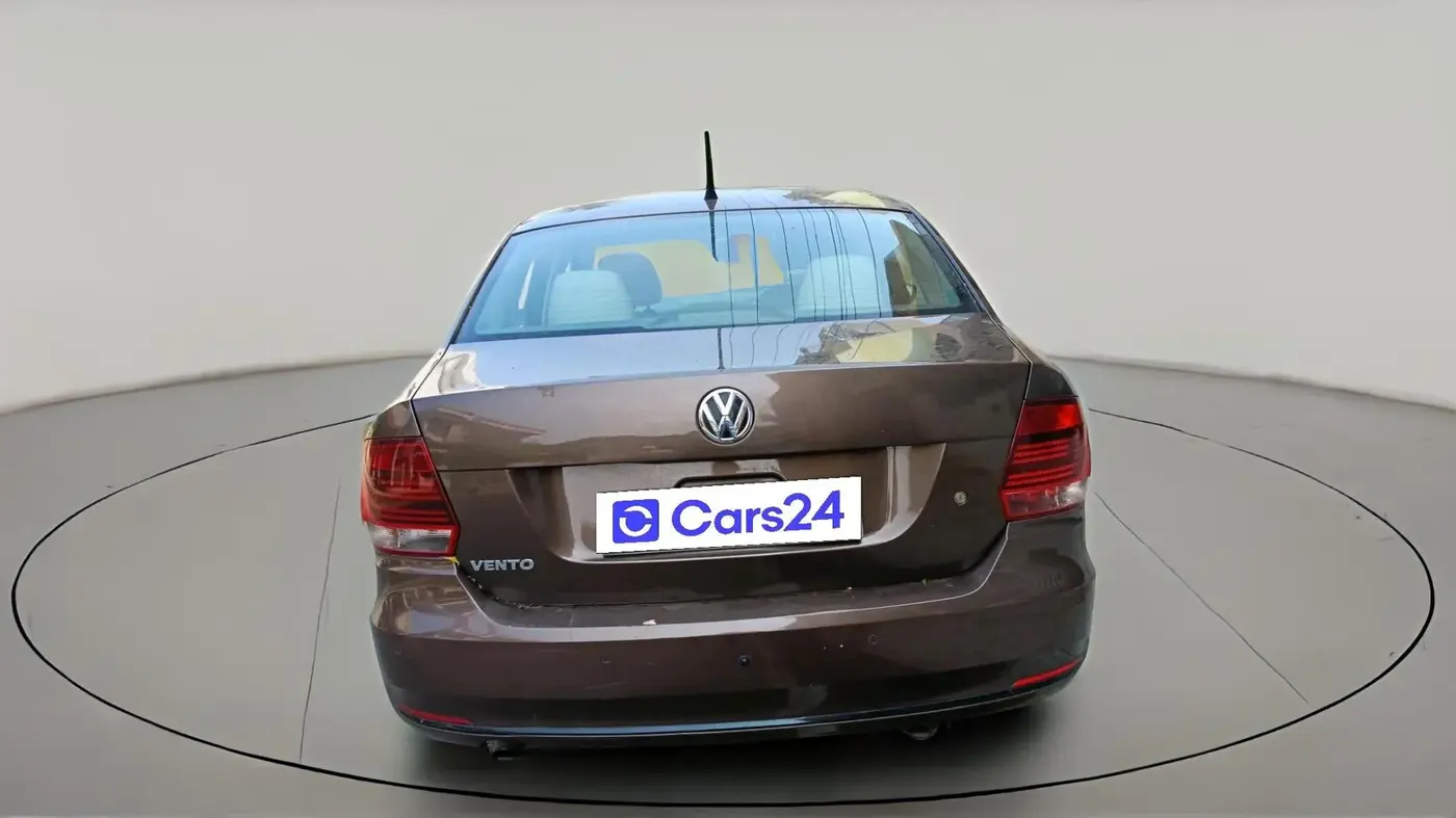 2016 Volkswagen Vento COMFORTLINE 1.5 AT, Diesel, Automatic, 1,63,954 km, exterior