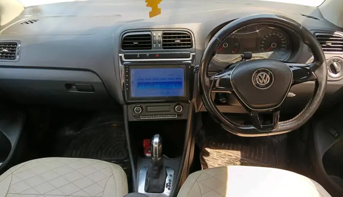 2016 Volkswagen Vento COMFORTLINE 1.5 AT, Diesel, Automatic, 1,63,954 km, interior