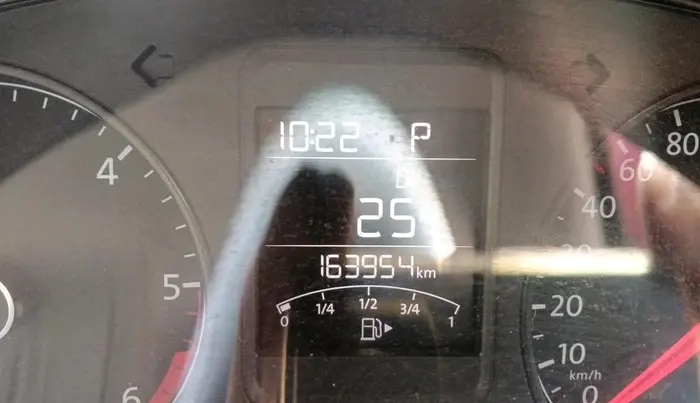 2016 Volkswagen Vento COMFORTLINE 1.5 AT, Diesel, Automatic, 1,63,954 km, interior