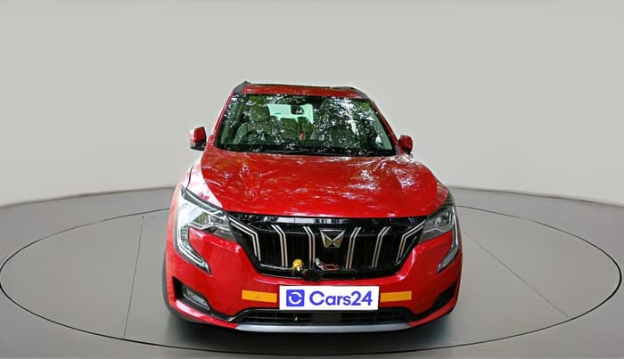 2024 Mahindra XUV700 AX7 Petrol MT 7 STR, Petrol, Manual, 15,490 km, exterior