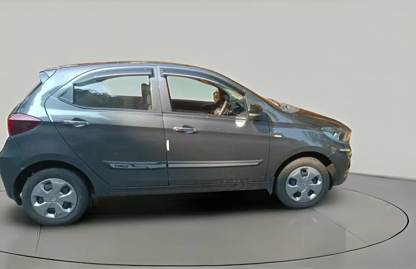 2023 Tata TIAGO EV XT MEDIUM RANGE, Electric, Automatic, 56,842 km, exterior