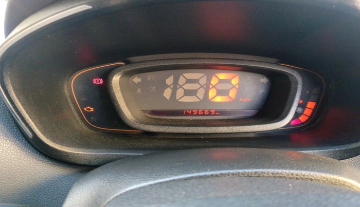 2018 Renault Kwid RXT 1.0, Petrol, Manual, 1,49,669 km, interior