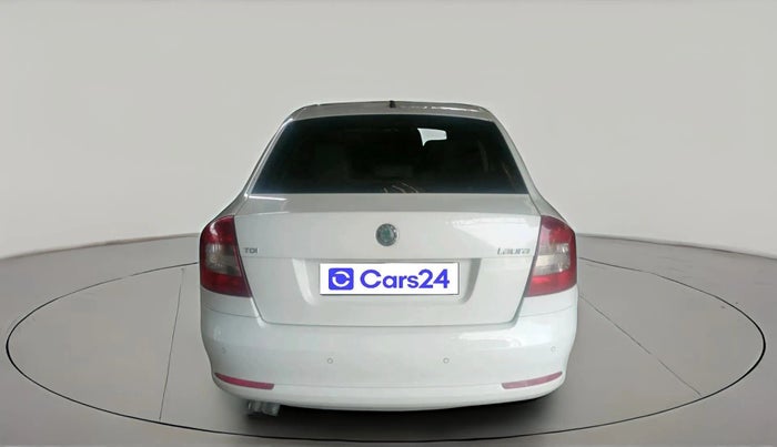 2010 Skoda Laura ELEGANCE 2.0 TDI CR MT, Diesel, Manual, 96,070 km, exterior