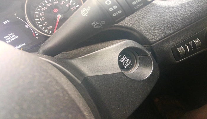2017 Jeep Compass LONGITUDE (O) 2.0 DIESEL, Diesel, Manual, 1,76,948 km, interior