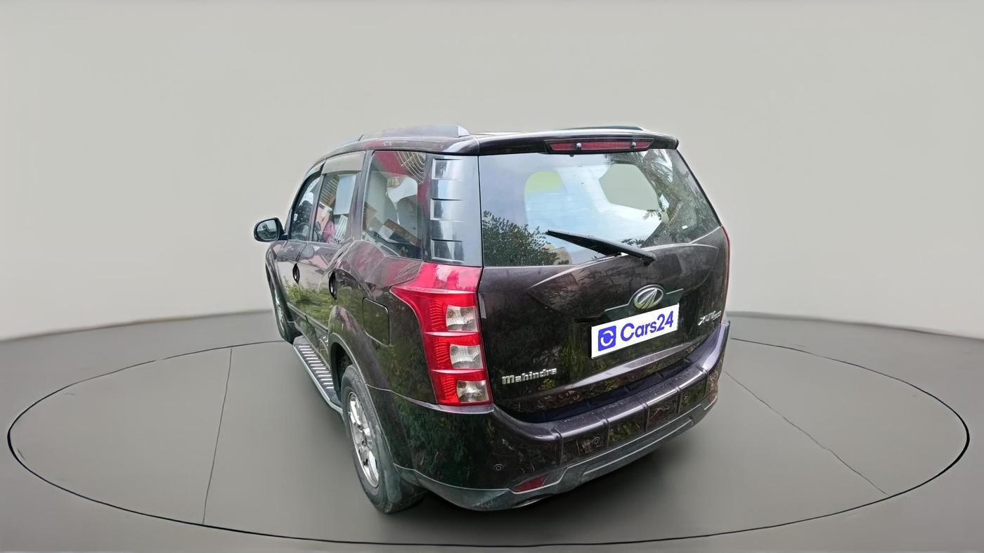 2011 Mahindra XUV500 W8, Diesel, Manual, 1,45,576 km, exterior