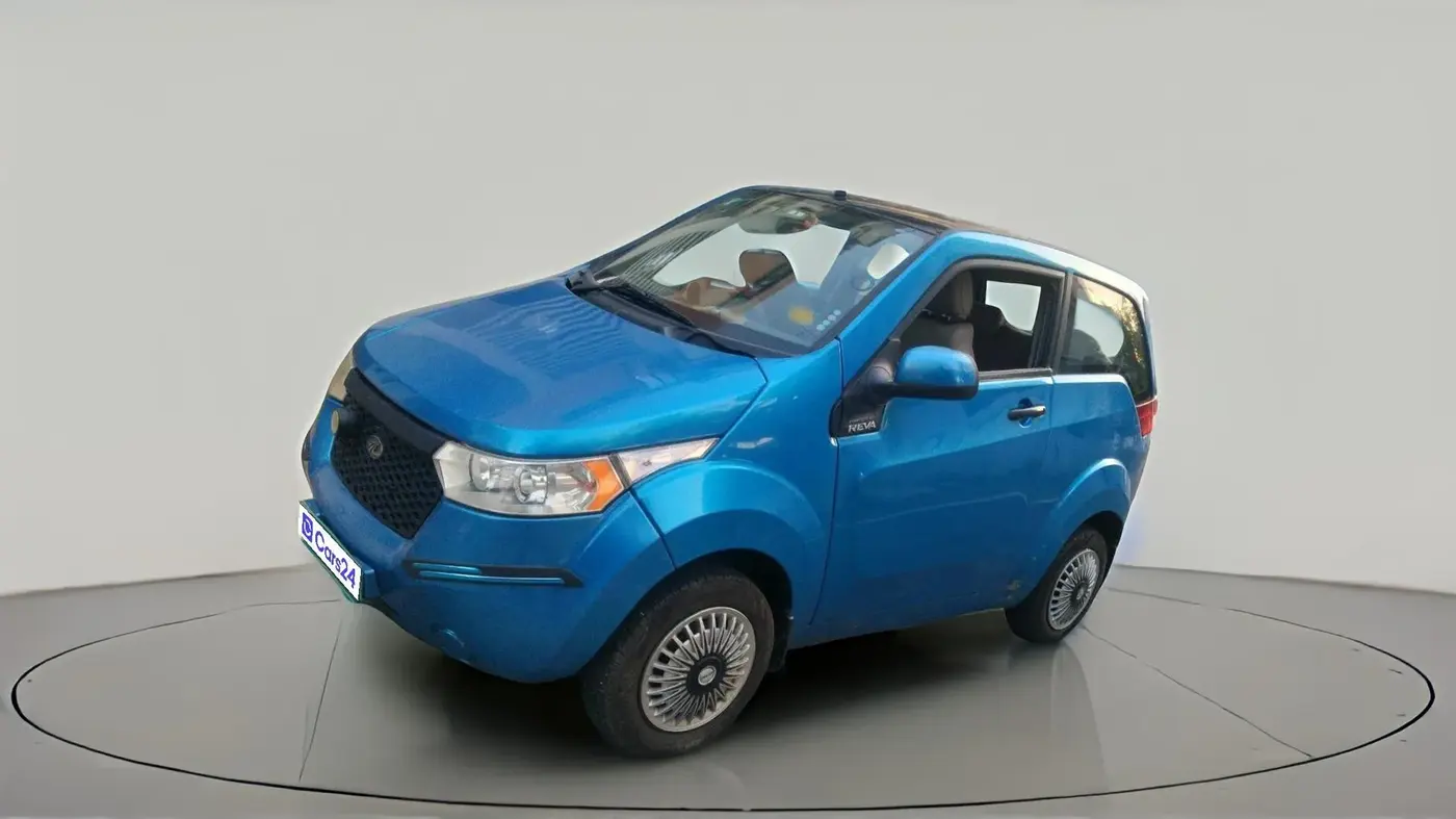 2015 Mahindra E2O T2, Electric, Automatic, 44,400 km, exterior