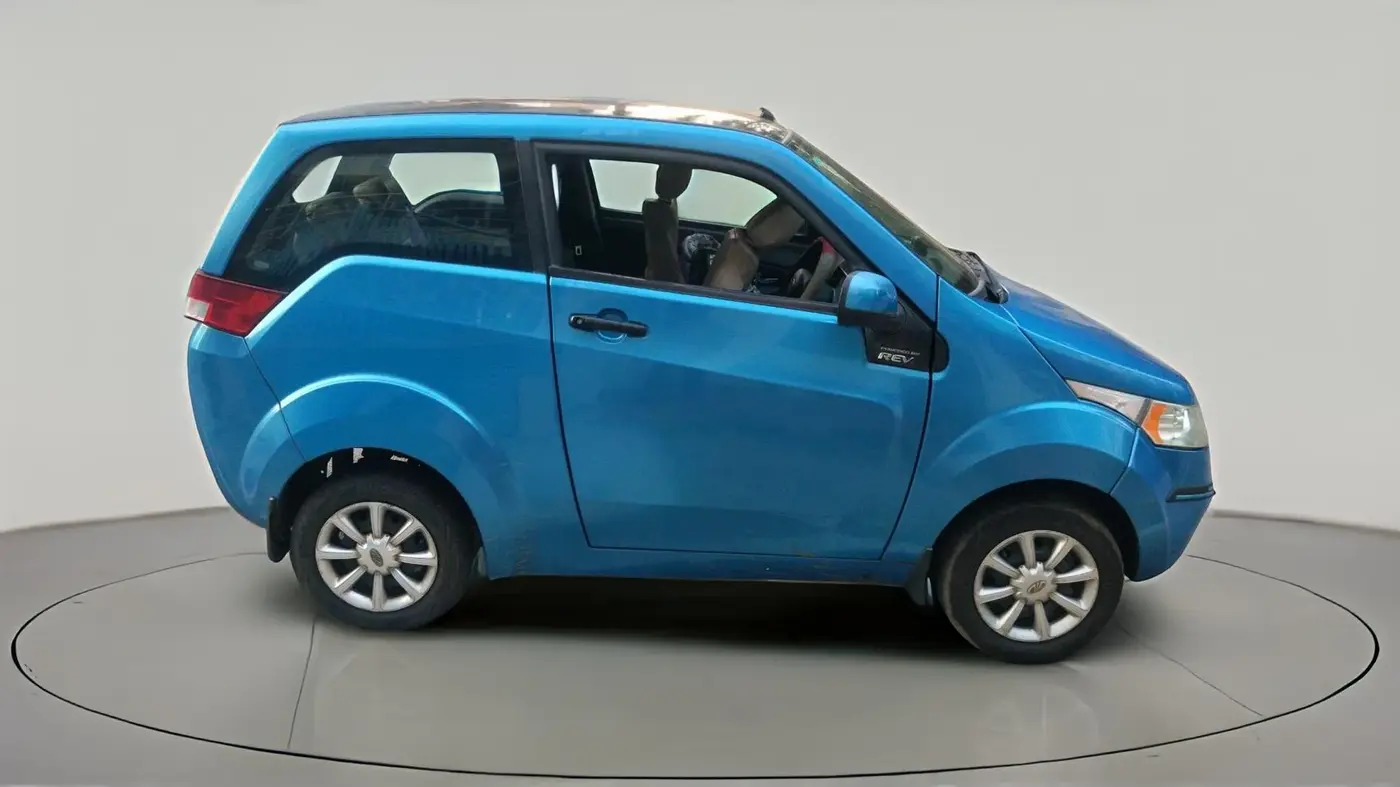 2015 Mahindra E2O T2, Electric, Automatic, 44,400 km, exterior