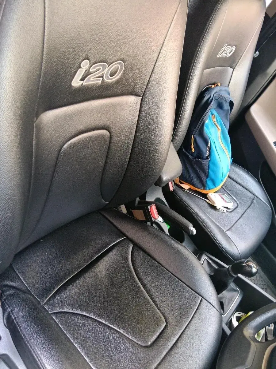2019 Hyundai Elite i20 SPORTZ PLUS 1.2, Petrol, Manual, 37,507 km, interior