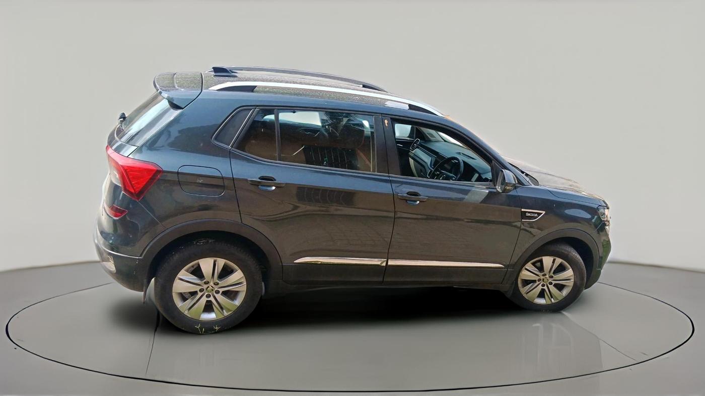 2021 Skoda KUSHAQ AMBITION 1.0L TSI AT, Petrol, Automatic, 58,300 km, exterior
