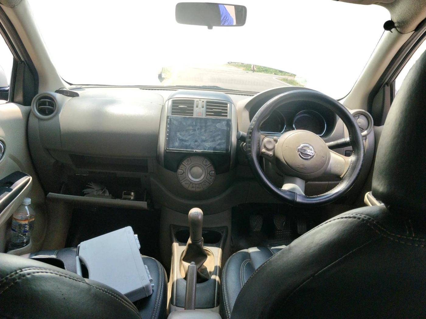 2012 Nissan Sunny XV PETROL, Petrol, Manual, 2,00,199 km, interior
