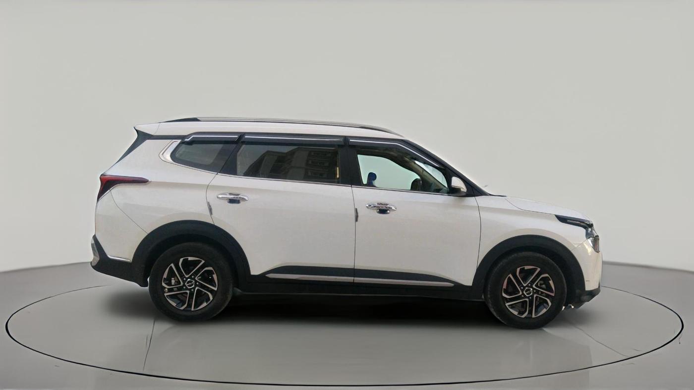 2022 KIA CARENS LUXURY PLUS 1.5 DIESEL AT 7 STR, Diesel, Automatic, 56,199 km, exterior