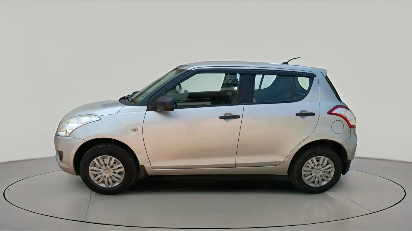 2011 Maruti Swift LXI, Petrol, Manual, 1,39,839 km, exterior