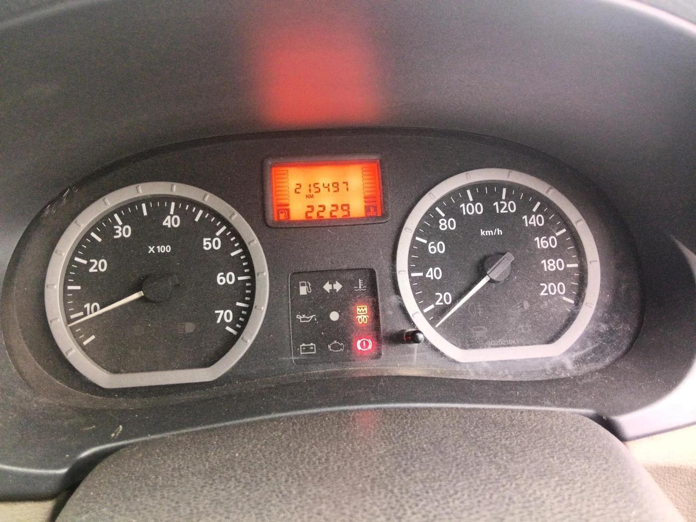 2012 Mahindra Verito 1.5 D4 BS III, Diesel, Manual, 2,15,497 km, interior