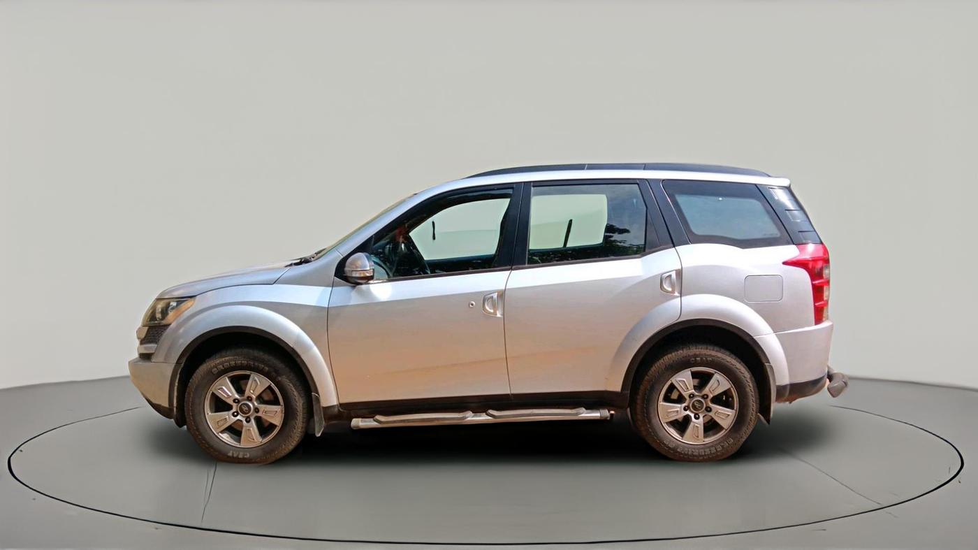 2014 Mahindra XUV500 W8, Diesel, Manual, 90,558 km, exterior