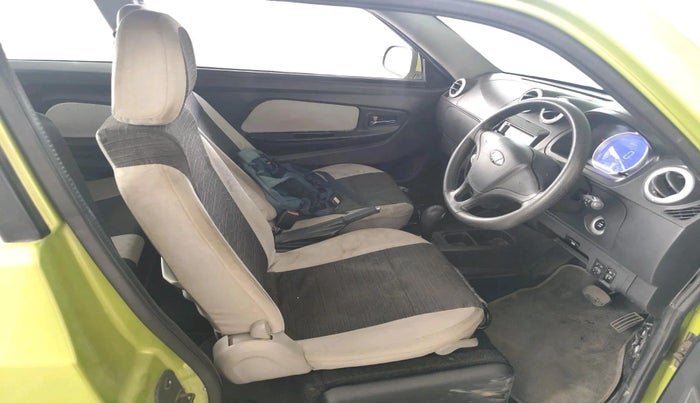 2015 Mahindra E2O T2, Electric, Automatic, 38,169 km, interior