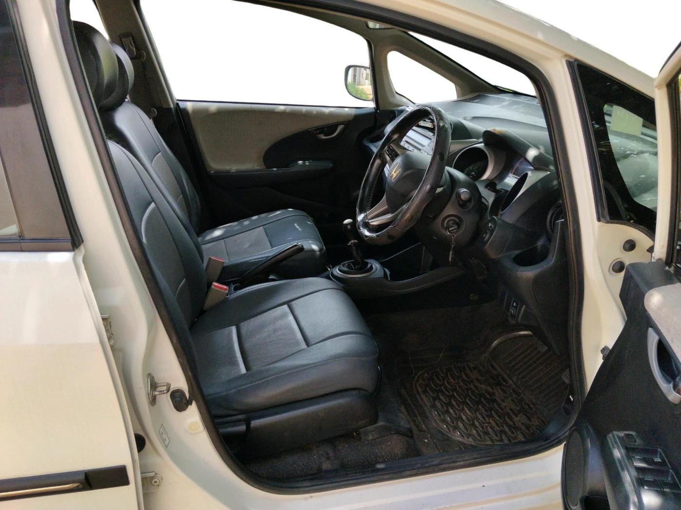 2011 Honda Jazz 1.2L I-VTEC BASE, Petrol, Manual, 81,770 km, interior
