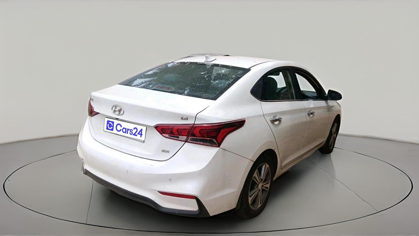 2018 Hyundai Verna 1.6 VTVT SX O, Petrol, Manual, 67,370 km, exterior