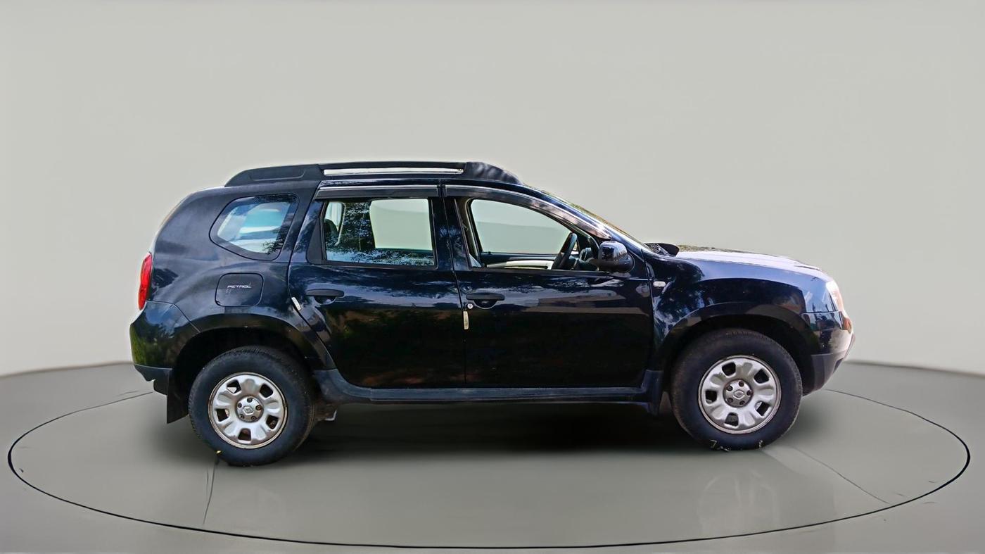 2013 Renault Duster RXL PETROL, Petrol, Manual, 1,01,700 km, exterior
