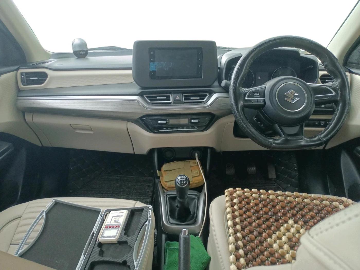 2025 Maruti Dzire ZXi, Petrol, Manual, 41,765 km, interior