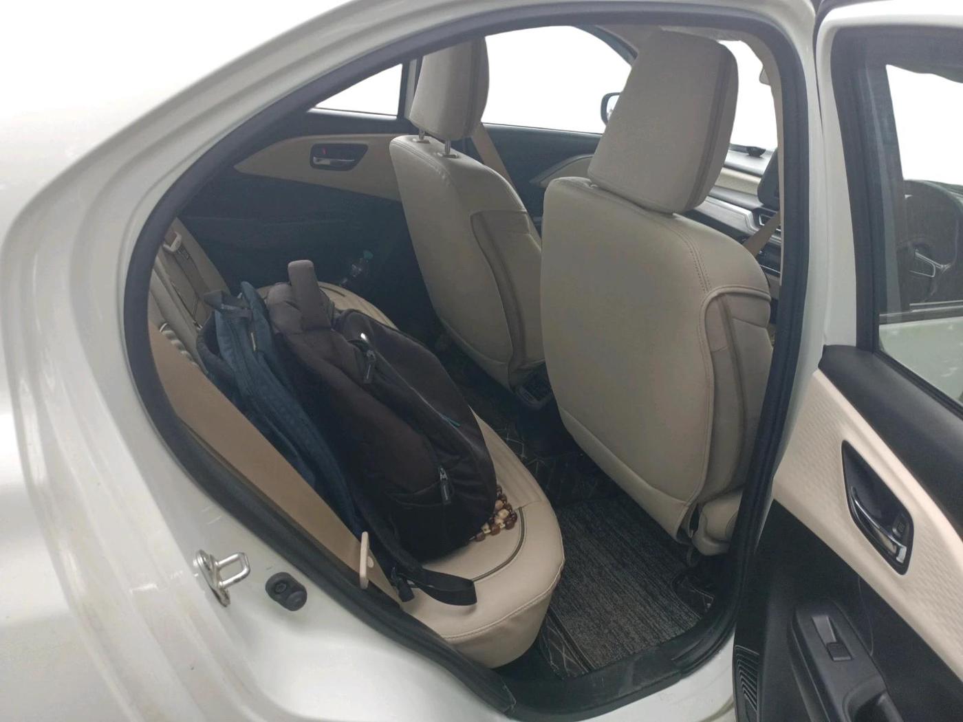 2025 Maruti Dzire ZXi, Petrol, Manual, 41,765 km, interior