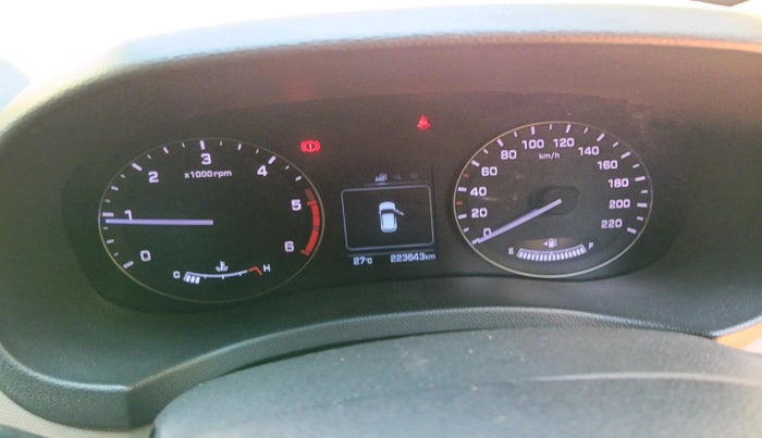 2016 Hyundai Creta SX (O) 1.6 DIESEL, Diesel, Manual, 2,26,000 km, interior