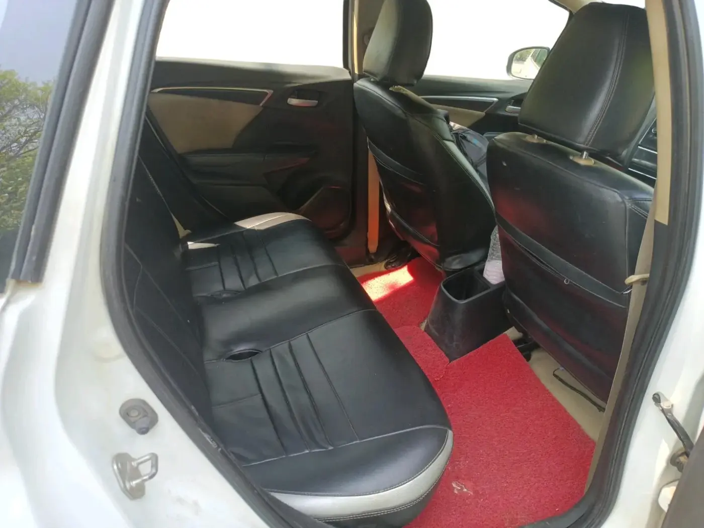 2015 Honda Jazz 1.5L I-DTEC V, Diesel, Manual, 1,34,071 km, interior