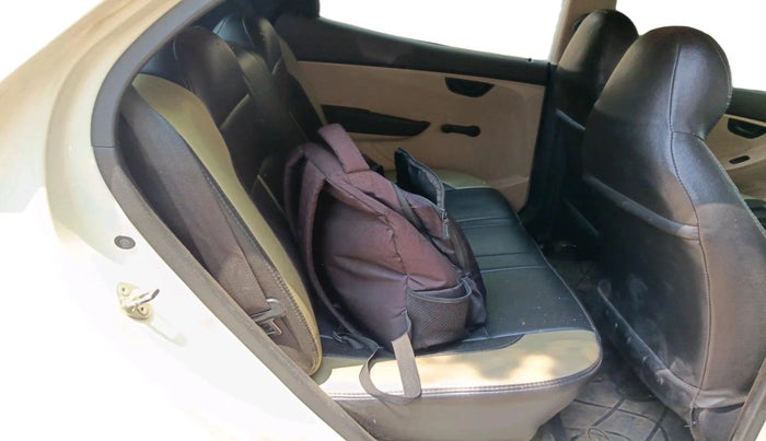 2013 Hyundai Eon MAGNA +, Petrol, Manual, 75,014 km, interior