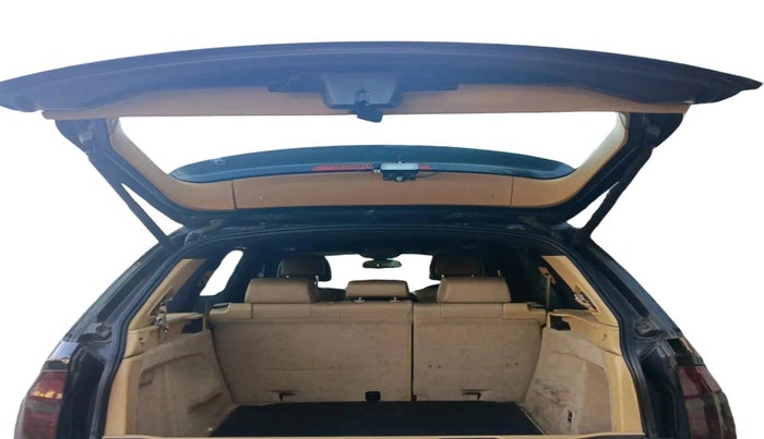 2008 BMW X5 3.0 D, Diesel, Automatic, 1,06,259 km, exterior