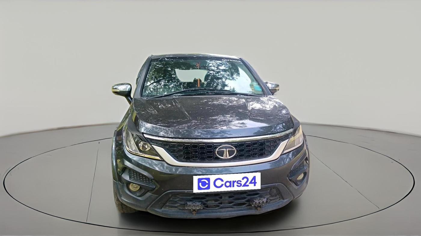 2020 Tata Hexa XMA 4X2 7 STR, Diesel, Automatic, 91,813 km, exterior
