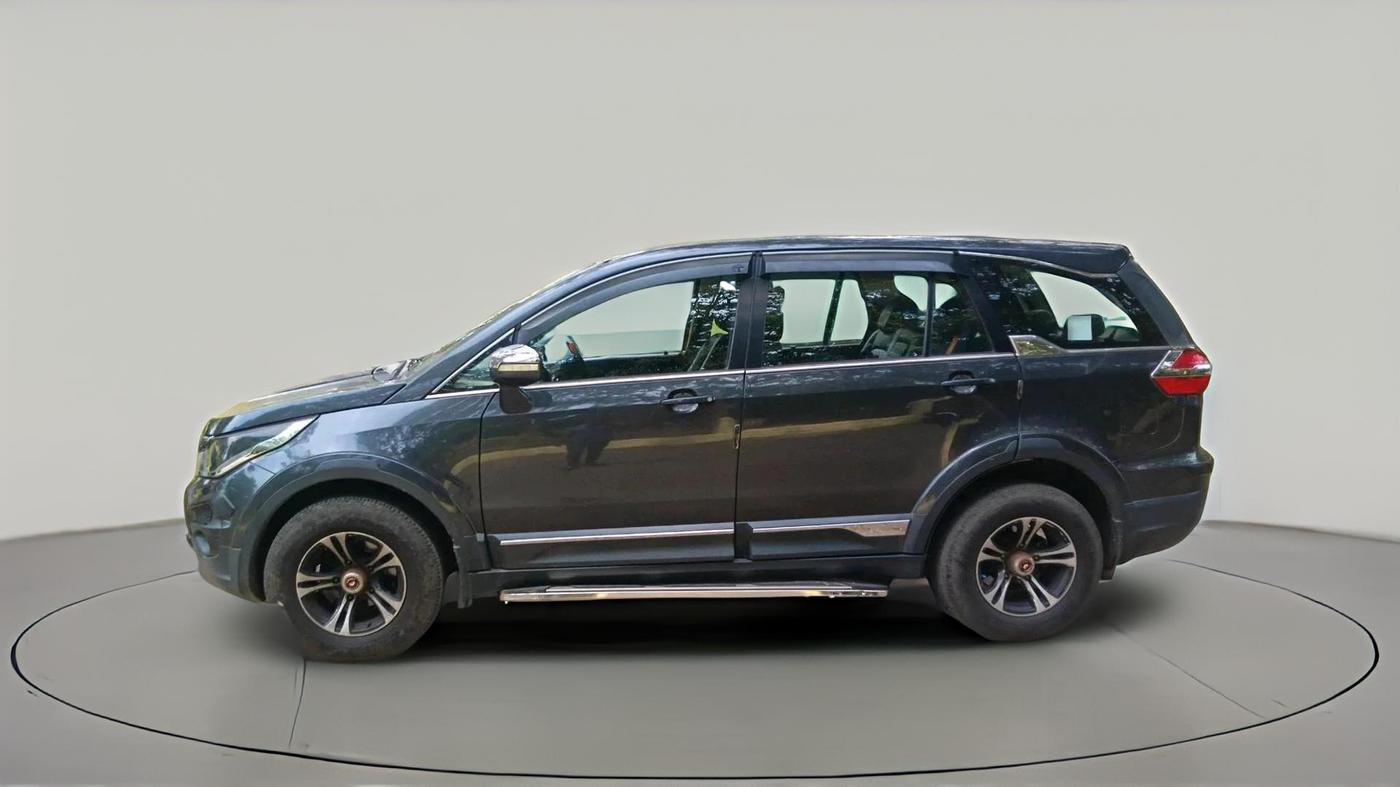 2020 Tata Hexa XMA 4X2 7 STR, Diesel, Automatic, 91,813 km, exterior