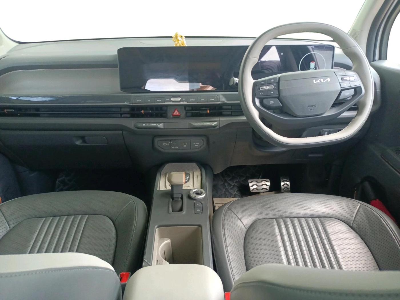 2025 KIA SYROS HTX Plus 1.0 Turbo 7DCT, Petrol, Automatic, 9,992 km, interior