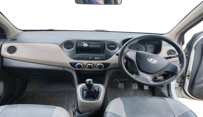 2015 Hyundai Xcent BASE 1.1, Diesel, Manual, 1,26,150 km, interior