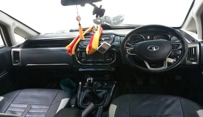 2017 Tata Hexa XT 4X2 6 STR, Diesel, Manual, 66,301 km, interior