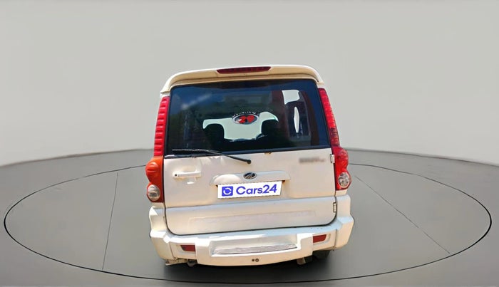 2011 Mahindra Scorpio SLE, Diesel, Manual, 2,29,000 km, exterior