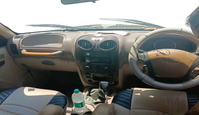 2011 Mahindra Scorpio SLE, Diesel, Manual, 2,29,000 km, interior