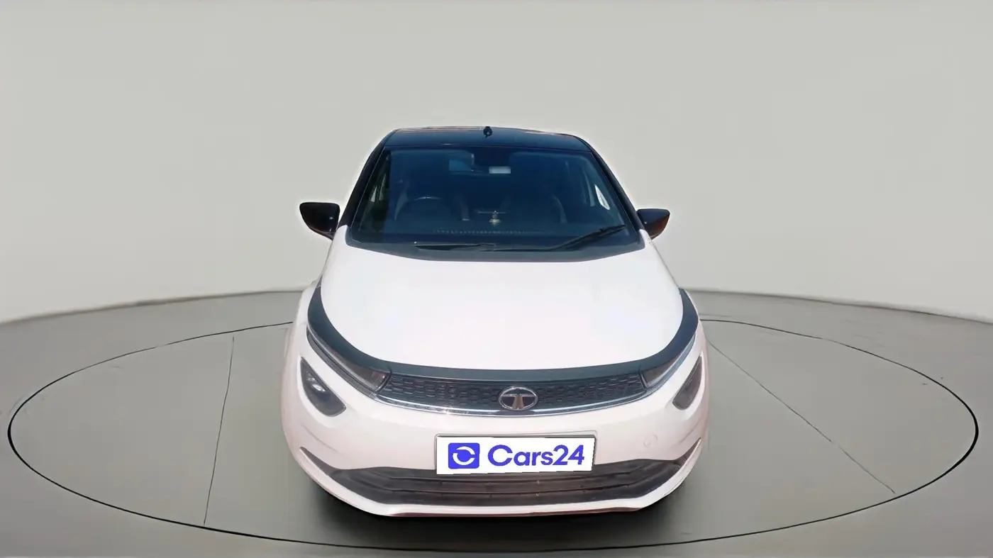 2020 Tata ALTROZ XZ PETROL, Petrol, Manual, 8,15,000 km, exterior