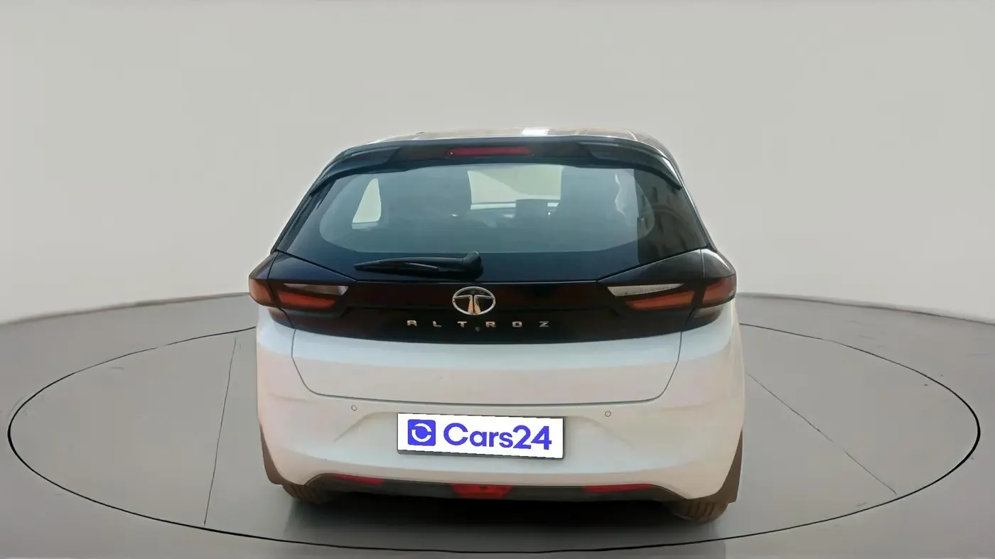 2020 Tata ALTROZ XZ PETROL, Petrol, Manual, 8,15,000 km, exterior